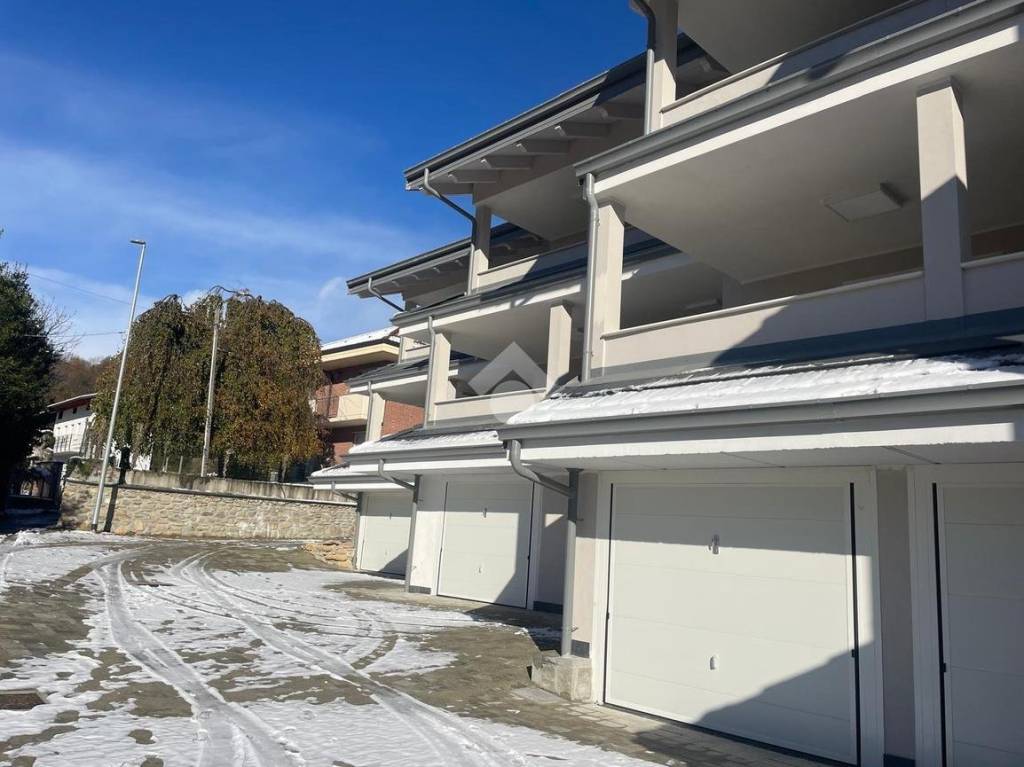 appartamento in vendita a Lanzo Torinese