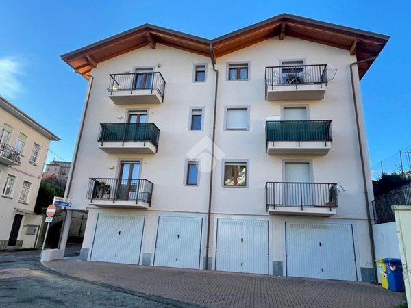 appartamento in vendita a Lanzo Torinese