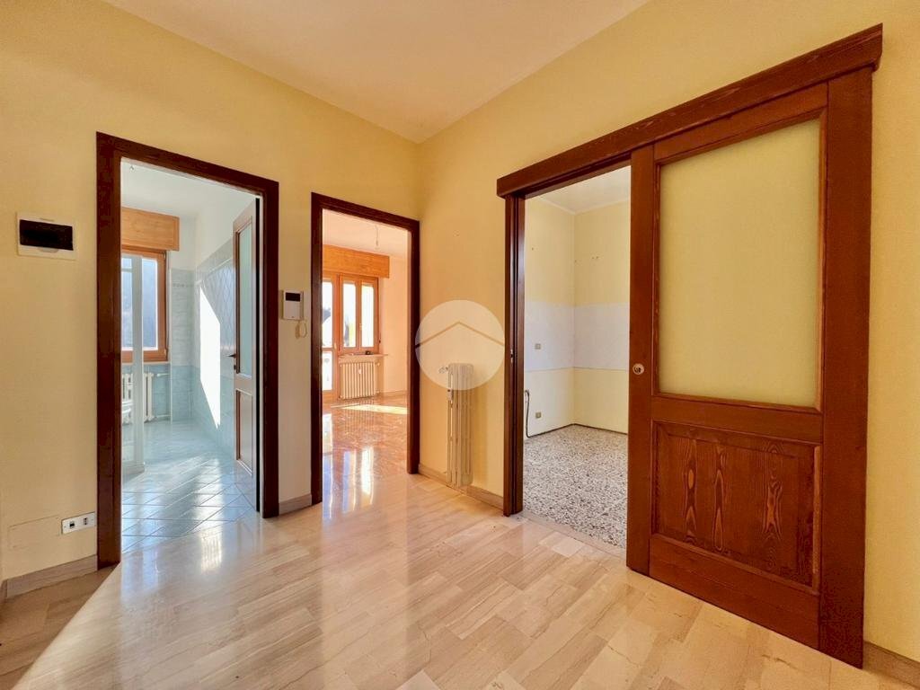 appartamento in vendita a Lanzo Torinese