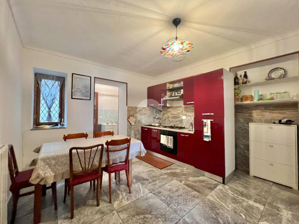 appartamento in vendita a Lanzo Torinese