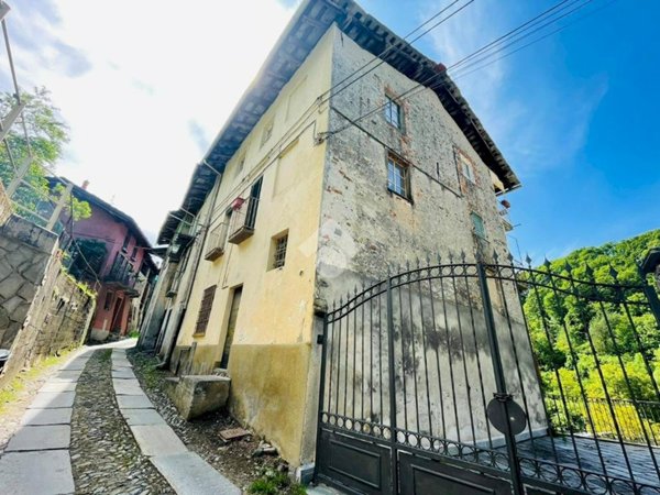 casa semindipendente in vendita a Lanzo Torinese