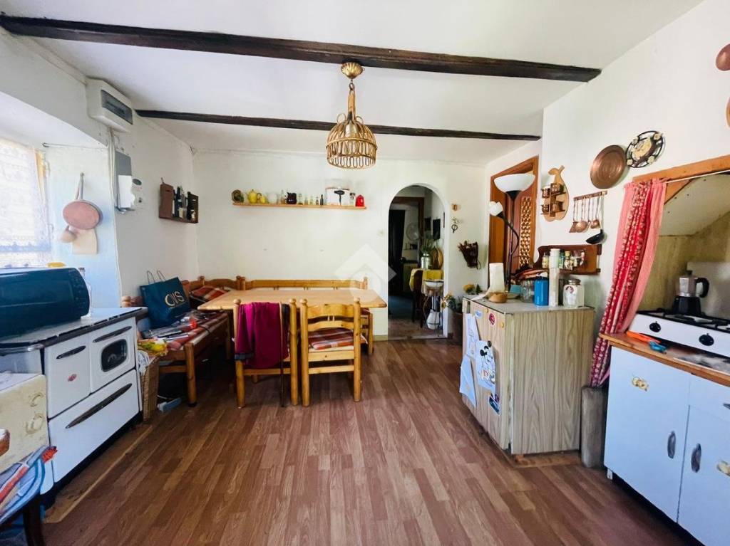 appartamento in vendita a Lanzo Torinese