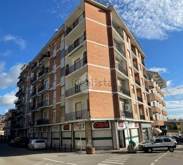 appartamento in vendita a Lanzo Torinese