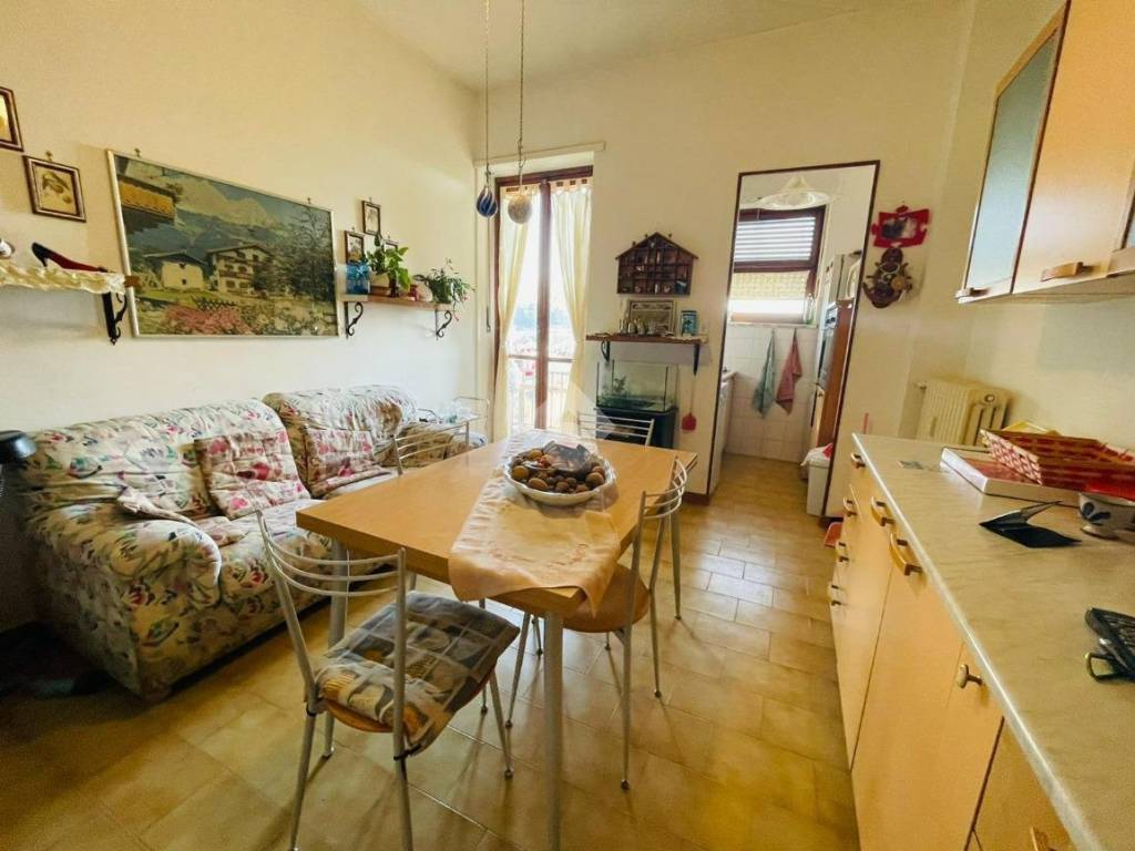appartamento in vendita a Lanzo Torinese