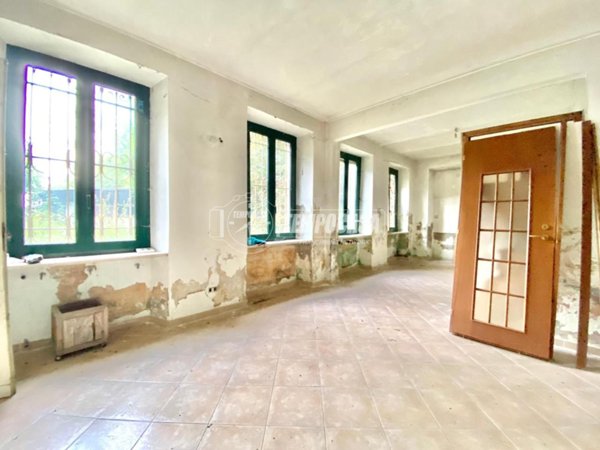 casa indipendente in vendita a Lanzo Torinese