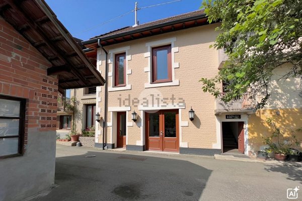casa semindipendente in vendita a Lanzo Torinese