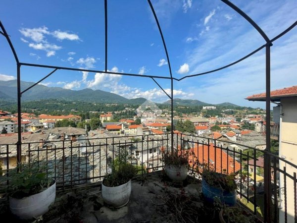 casa semindipendente in vendita a Lanzo Torinese