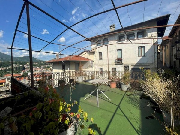 casa semindipendente in vendita a Lanzo Torinese in zona Colombaro