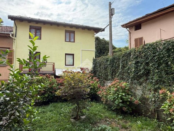 casa semindipendente in vendita a Lanzo Torinese