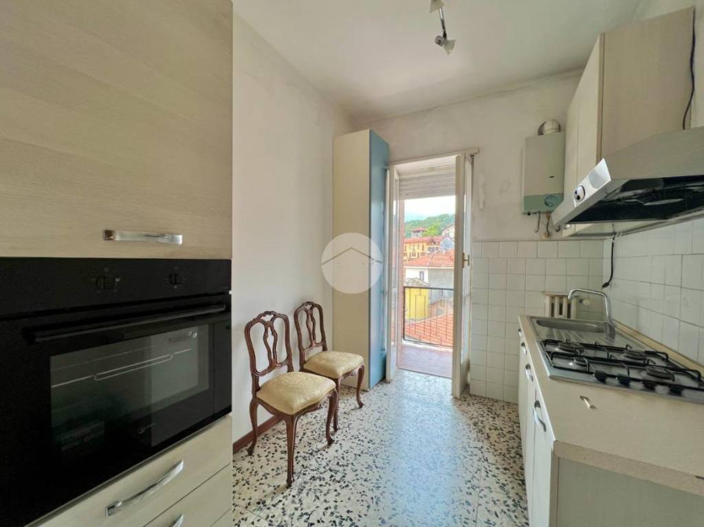 appartamento in vendita a Lanzo Torinese