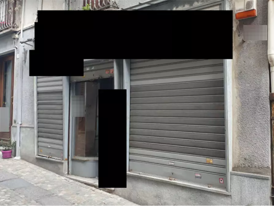 negozio in vendita a Lanzo Torinese