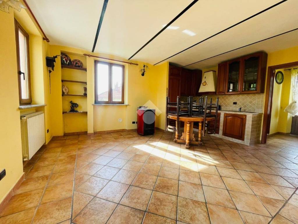 appartamento in vendita a Lanzo Torinese