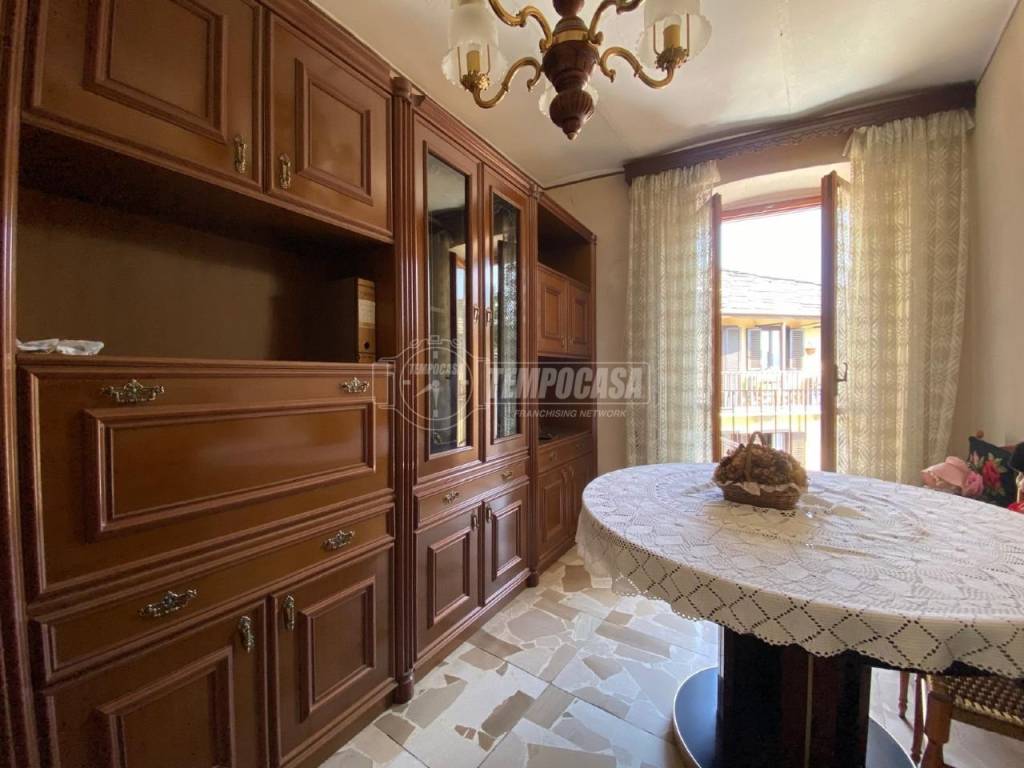 appartamento in vendita a Lanzo Torinese