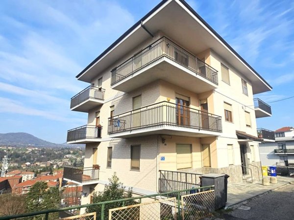 appartamento in vendita a Lanzo Torinese
