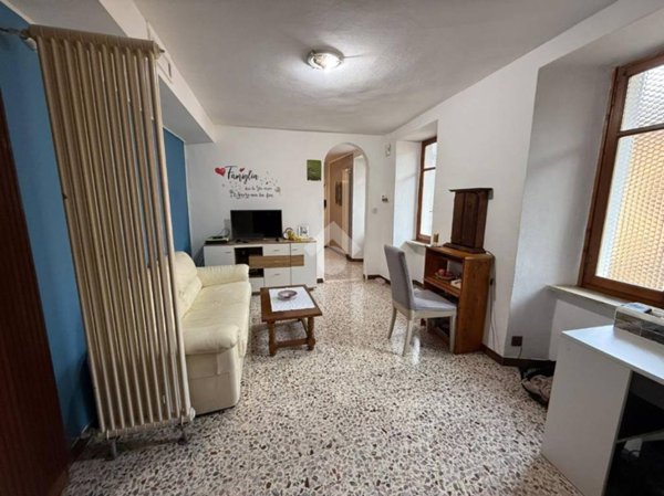 appartamento in vendita a Lanzo Torinese