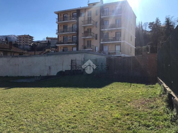 casa indipendente in vendita a Lanzo Torinese