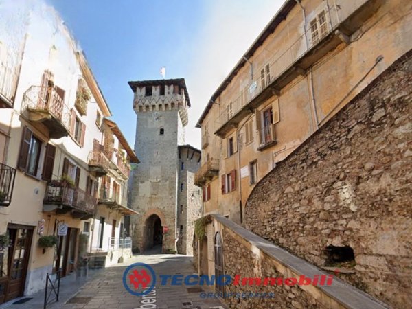 appartamento in vendita a Lanzo Torinese in zona Oviglia