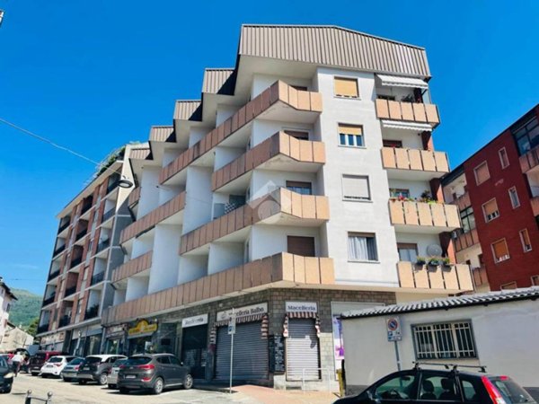 appartamento in vendita a Lanzo Torinese