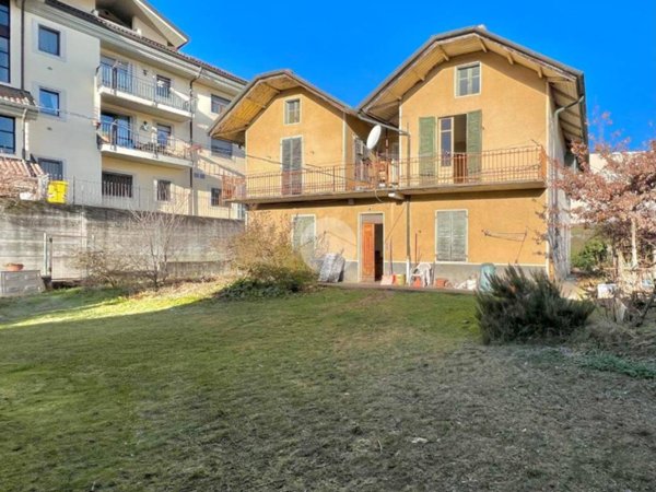 appartamento in vendita a Lanzo Torinese