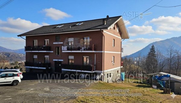 appartamento in vendita a Lanzo Torinese in zona Momello