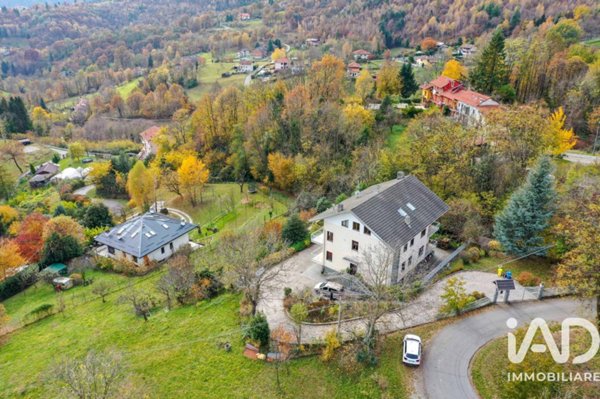 appartamento in vendita a Lanzo Torinese in zona Ovairo