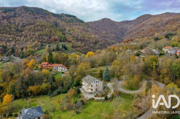 appartamento in vendita a Lanzo Torinese in zona Ovairo