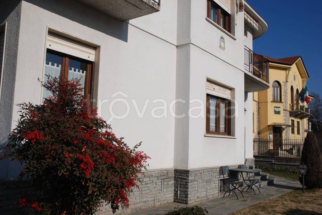 appartamento in vendita a Lanzo Torinese