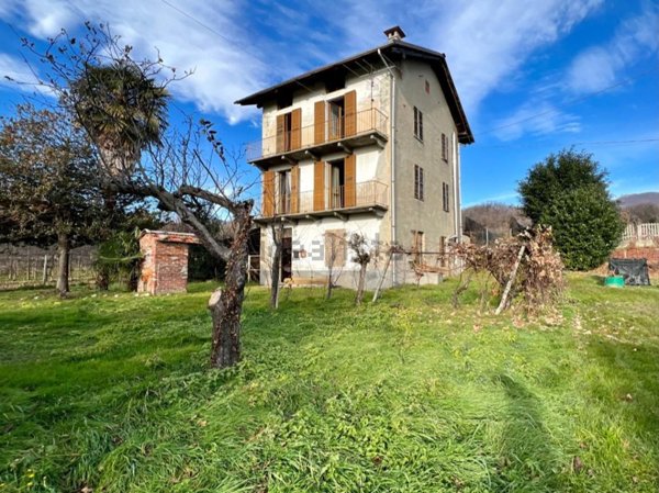 casa indipendente in vendita a Lanzo Torinese