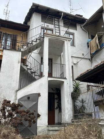 intera palazzina in vendita a Lanzo Torinese
