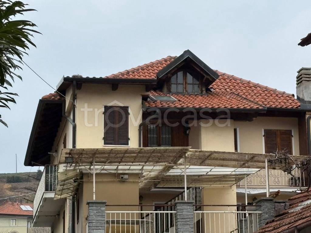 appartamento in vendita a Lanzo Torinese