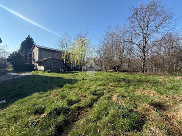 terreno edificabile in vendita a Lanzo Torinese in zona Oviglia