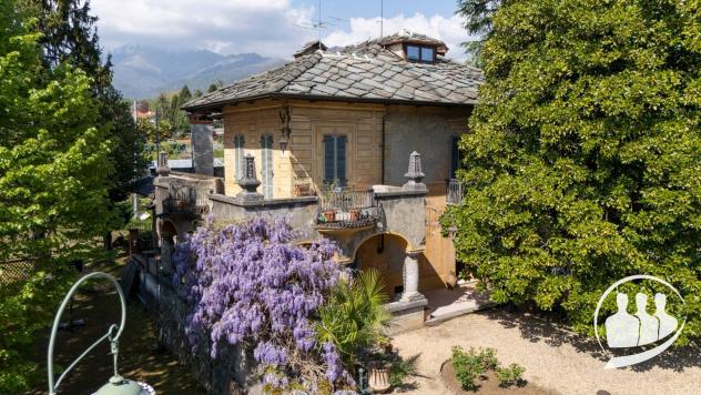 casa indipendente in vendita a Lanzo Torinese in zona Oviglia