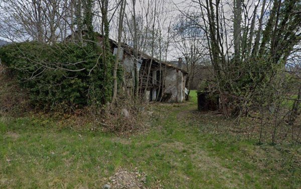 casa indipendente in vendita a Lanzo Torinese in zona Oviglia