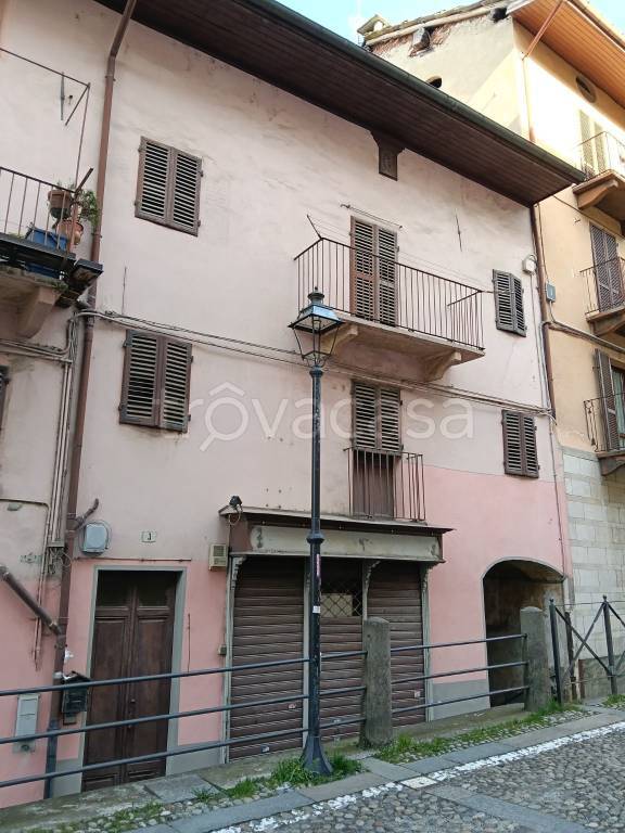 casa indipendente in vendita a Lanzo Torinese in zona Colombaro