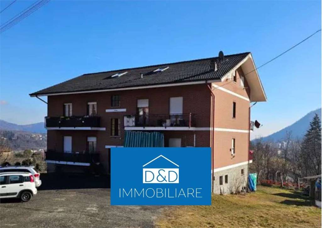 appartamento in vendita a Lanzo Torinese in zona Momello