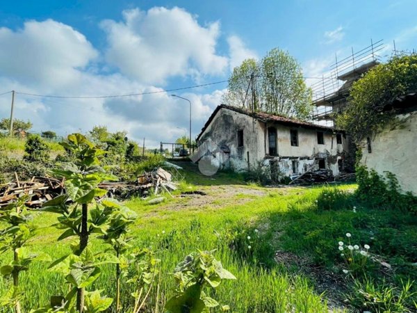 casa indipendente in vendita a Lanzo Torinese
