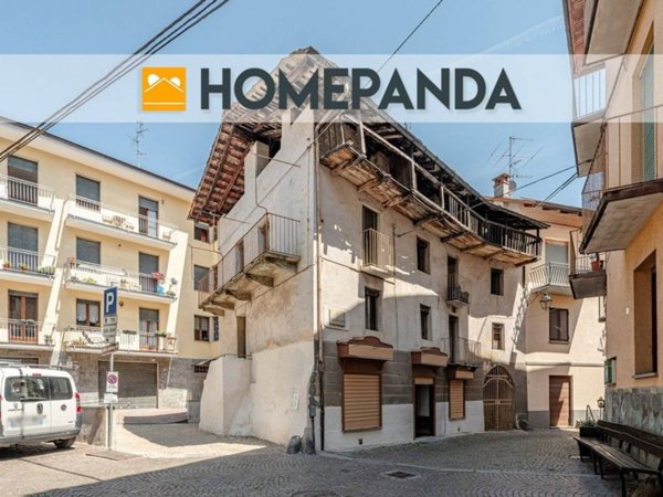 casa semindipendente in vendita a Lanzo Torinese in zona Colombaro