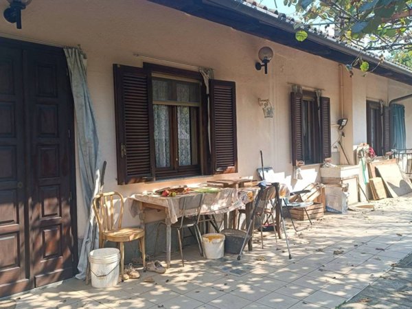 casa indipendente in vendita a Lanzo Torinese in zona Momello
