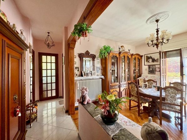 appartamento in vendita a Lanzo Torinese in zona Colombaro