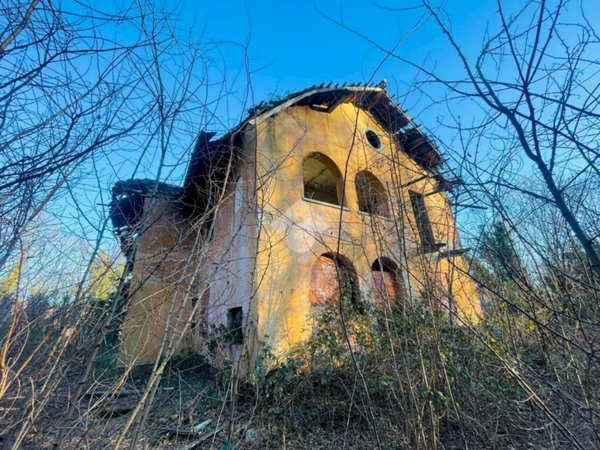 appartamento in vendita a Lanzo Torinese