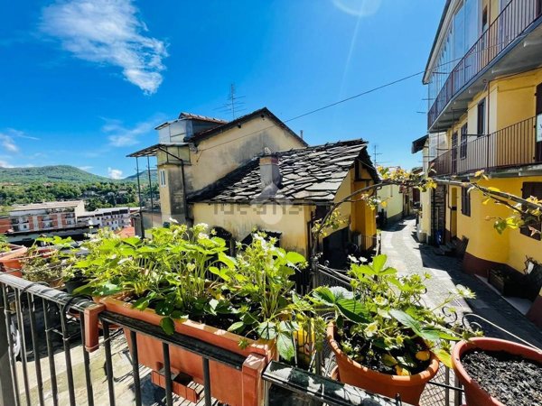 casa indipendente in vendita a Lanzo Torinese