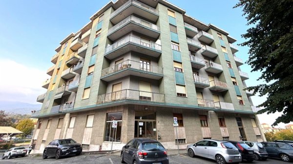 appartamento in vendita a Lanzo Torinese in zona Colombaro