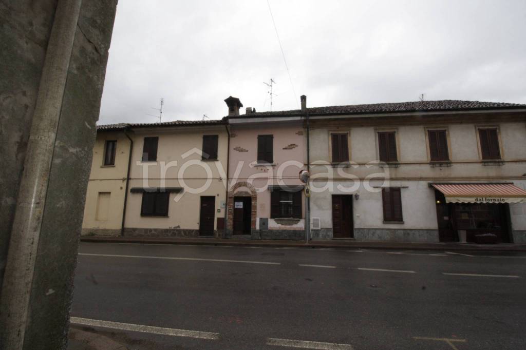 casa indipendente in vendita a Chignolo Po