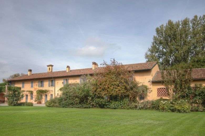 casa indipendente in vendita a Chignolo Po