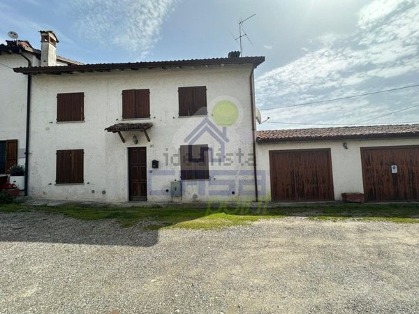 appartamento in vendita a Chignolo Po