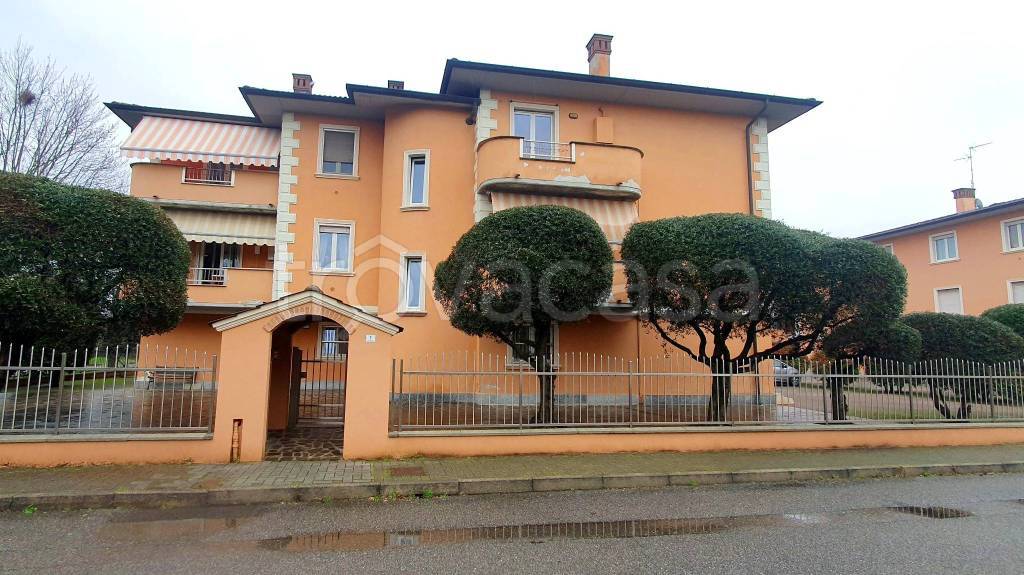 appartamento in vendita a Chignolo Po