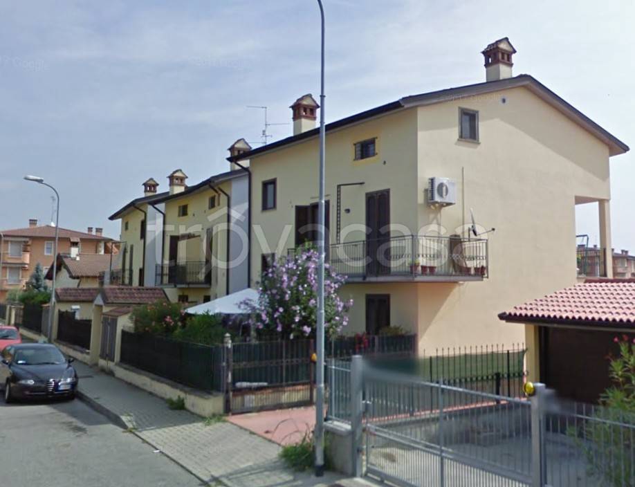 appartamento in vendita a Chignolo Po