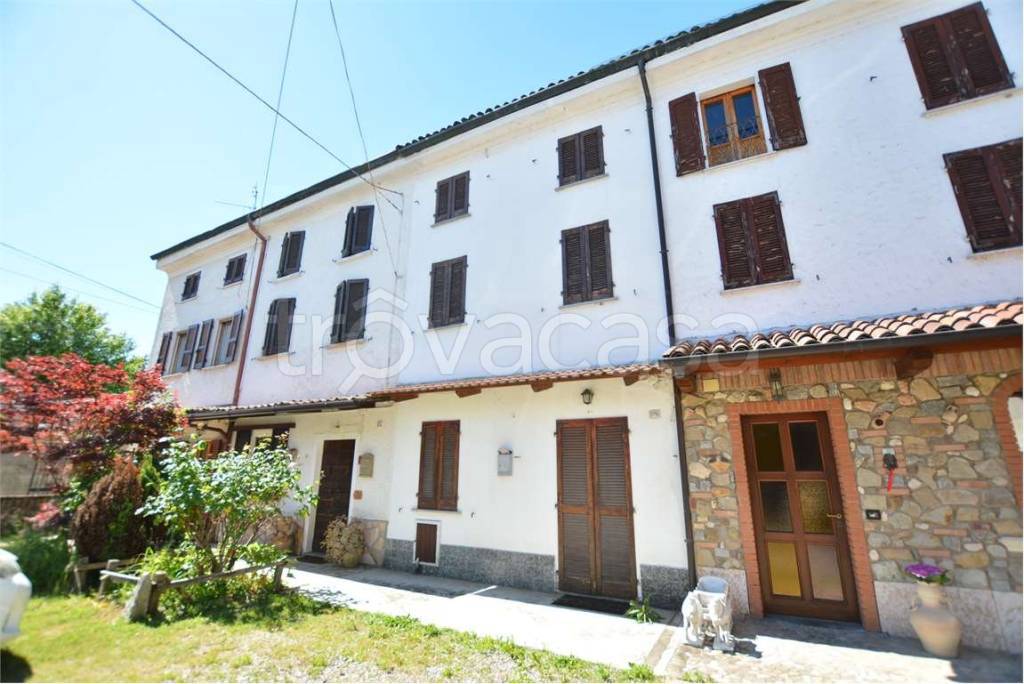 casa indipendente in vendita a Chignolo Po