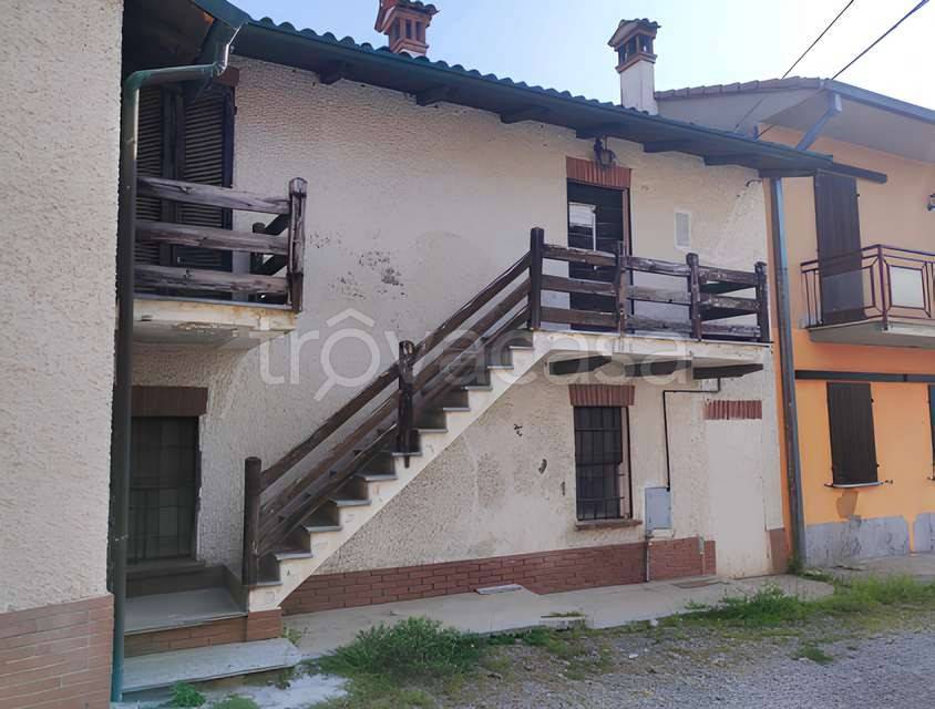 appartamento in vendita a Chignolo Po