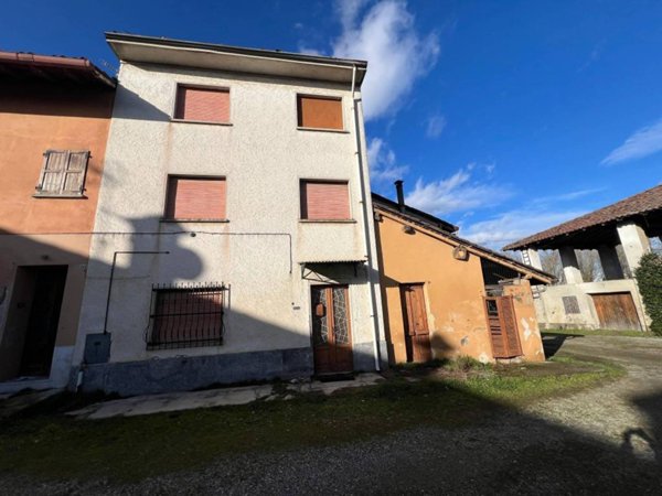casa indipendente in vendita a Chignolo Po